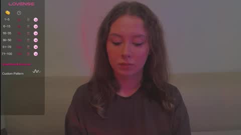 Kira online show from 10/28/25, 10:41