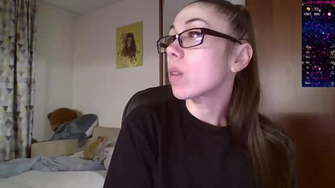 Snapshot of miranda_wish chatting on 12/14/24, 09:13 MIRANDA online show from 12/14/24, 09:13