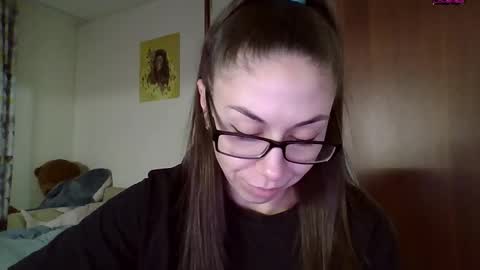 Snapshot of miranda_wish chatting on 12/19/24, 06:56 MIRANDA online show from 12/19/24, 06:56