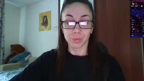Snapshot of miranda_wish chatting on 01/21/25, 06:00 MIRANDA online show from 01/21/25, 06:00