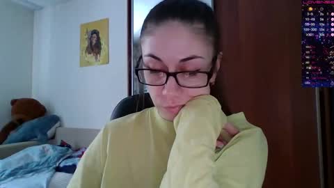 Snapshot of miranda_wish chatting on 02/09/25, 08:11 MIRANDA online show from 02/09/25, 08:11