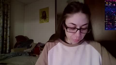 Snapshot of miranda_wish chatting on 03/10/25, 03:41 MIRANDA online show from 03/10/25, 03:41