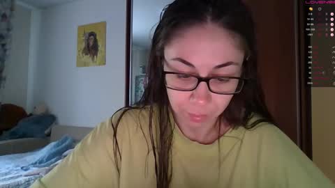 Snapshot of miranda_wish chatting on 09/15/25, 01:49 MIRANDA online show from 09/15/25, 01:49