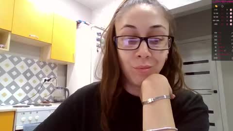 Snapshot of miranda_wish chatting on 10/10/25, 11:20 MIRANDA online show from 10/10/25, 11:20