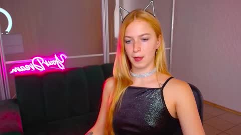 MirandaMayers online show from 09/10/25, 06:13