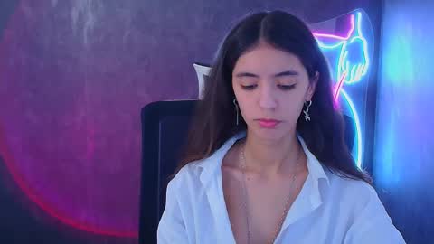 Snapshot of miri_miss chatting on 12/05/24, 02:55 Miri online show from 12/05/24, 02:55