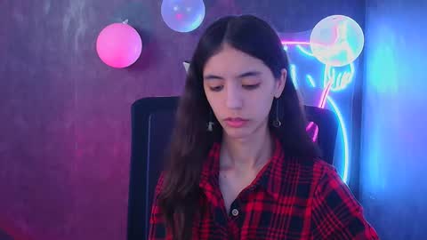 Snapshot of miri_miss chatting on 02/12/25, 03:16 Miri online show from 02/12/25, 03:16