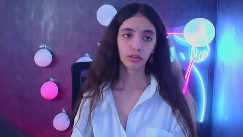 Snapshot of miri_miss chatting on 03/05/25, 04:57 Miri online show from 03/05/25, 04:57
