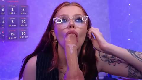 Snapshot of mirida_fox chatting on 11/22/25, 01:10 mercantile online show from 11/22/25, 01:10