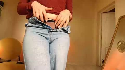 Miriam online show from 11/10/25, 07:13