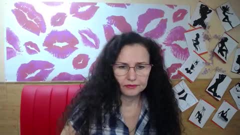 Snapshot of miroslava_happi chatting on 09/11/25, 06:02 Miroslava Happi online show from 09/11/25, 06:02