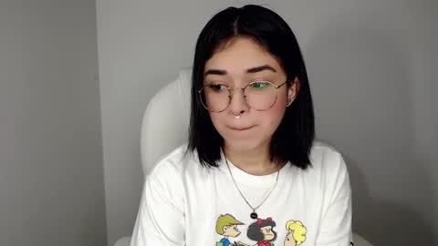 Snapshot of misha__sweet__27 chatting on 01/17/25, 12:31 misha online show from 01/17/25, 12:31