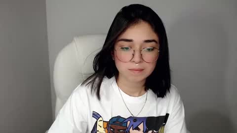 Snapshot of misha__sweet__27 chatting on 01/20/25, 06:21 misha online show from 01/20/25, 06:21