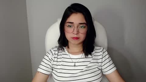 Snapshot of misha__sweet__27 chatting on 01/23/25, 05:45 misha online show from 01/23/25, 05:45