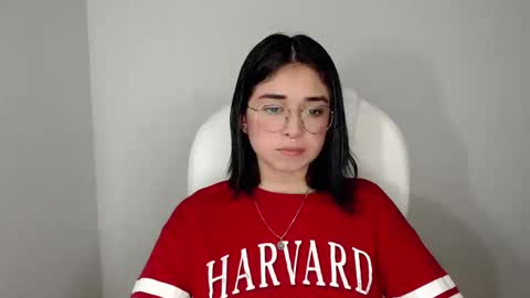 Snapshot of misha__sweet__27 chatting on 01/25/25, 01:54 misha online show from 01/25/25, 01:54