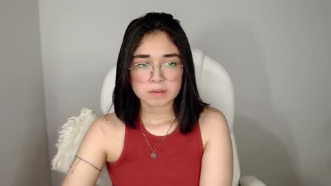 Snapshot of misha__sweet__27 chatting on 01/30/25, 01:44 misha online show from 01/30/25, 01:44