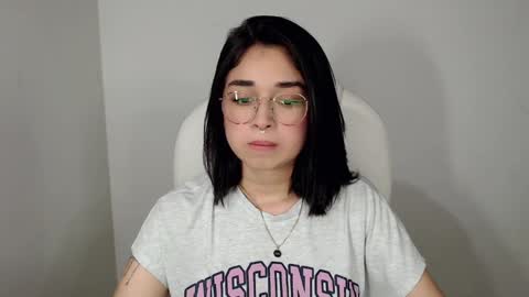 Snapshot of misha__sweet__27 chatting on 01/31/25, 04:14 misha online show from 01/31/25, 04:14