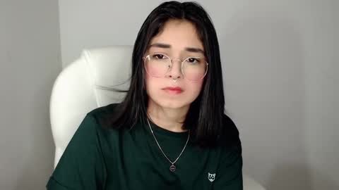 Snapshot of misha__sweet__27 chatting on 02/06/25, 05:25 misha online show from 02/06/25, 05:25