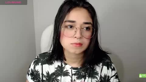 Snapshot of misha__sweet__27 chatting on 02/10/25, 07:26 misha online show from 02/10/25, 07:26