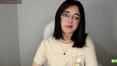 Snapshot of misha__sweet__27 chatting on 02/21/25, 06:18 misha online show from 02/21/25, 06:18