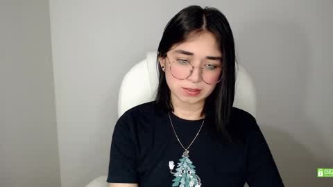 Snapshot of misha__sweet__27 chatting on 02/24/25, 06:05 misha online show from 02/24/25, 06:05