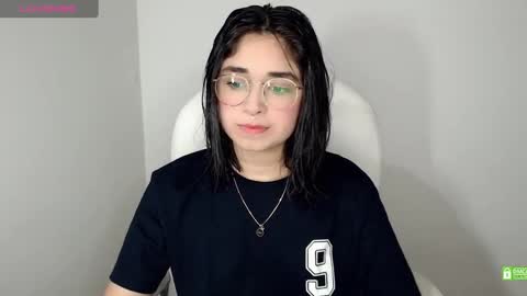 Snapshot of misha__sweet__27 chatting on 02/26/25, 08:26 misha online show from 02/26/25, 08:26