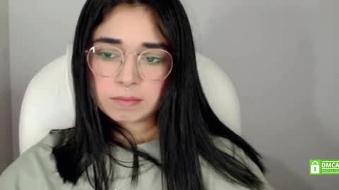 Snapshot of misha__sweet__27 chatting on 10/15/25, 04:45 misha online show from 10/15/25, 04:45