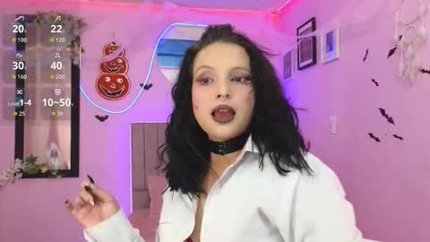 Snapshot of misofialeal chatting on 10/22/25, 06:51 misofialeal online show from 10/22/25, 06:51