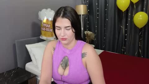 Snapshot of miss____mira chatting on 09/25/25, 12:14 miss____mira online show from 09/25/25, 12:14