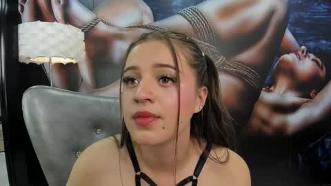 Snapshot of miss___salome chatting on 09/29/25, 11:04 Salome online show from 09/29/25, 11:04