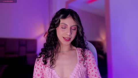 Snapshot of miss__charlotte_ chatting on 01/05/25, 08:00 Charlotte online show from 01/05/25, 08:00