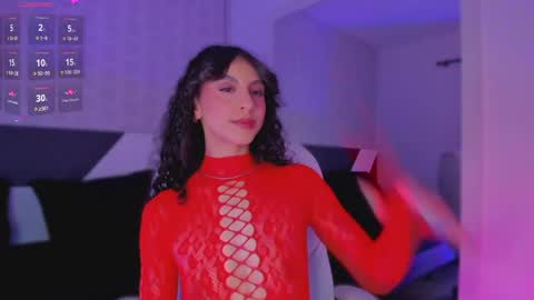 Snapshot of miss__charlotte_ chatting on 02/18/25, 04:15 Charlotte online show from 02/18/25, 04:15