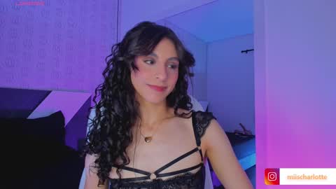 Snapshot of miss__charlotte_ chatting on 02/21/25, 03:56 Charlotte online show from 02/21/25, 03:56