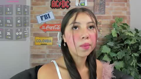 Luxury online show from 10/22/25, 11:10