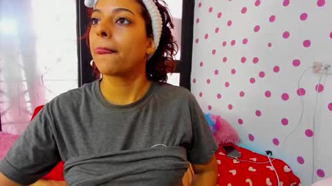 Snapshot of miss_akemi chatting on 10/26/25, 02:34 Akemi 3 online show from 10/26/25, 02:34