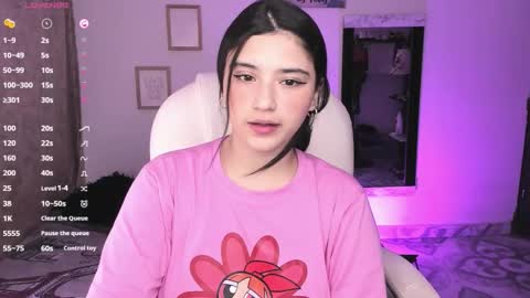 Snapshot of miss_alice0 chatting on 09/29/25, 08:41 Alice online show from 09/29/25, 08:41