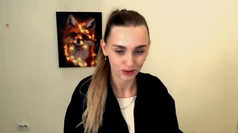 Snapshot of miss_angelina_ chatting on 09/17/25, 05:53 Angelina online show from 09/17/25, 05:53