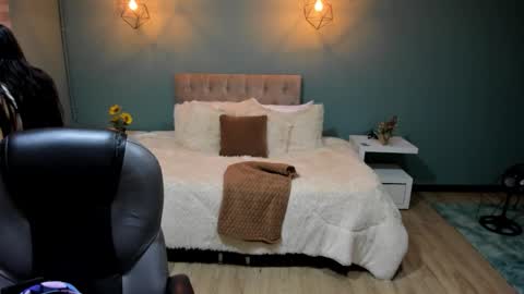 Cataleya online show from 11/05/25, 11:43