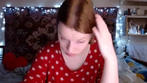 Snapshot of miss_elistia_ chatting on 01/21/25, 12:07 Elis online show from 01/21/25, 12:07