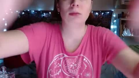 Snapshot of miss_elistia_ chatting on 01/31/25, 12:18 Elis online show from 01/31/25, 12:18