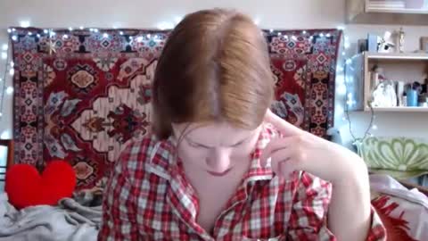 Snapshot of miss_elistia_ chatting on 02/28/25, 11:58 Elis online show from 02/28/25, 11:58