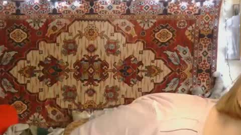 Elis online show from 10/23/25, 11:09