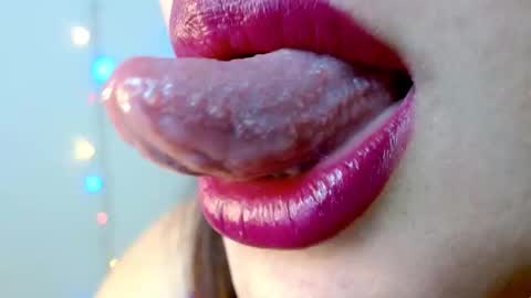 Snapshot of miss_evoleth2 chatting on 02/27/25, 05:56 Miss Evoleth online show from 02/27/25, 05:56