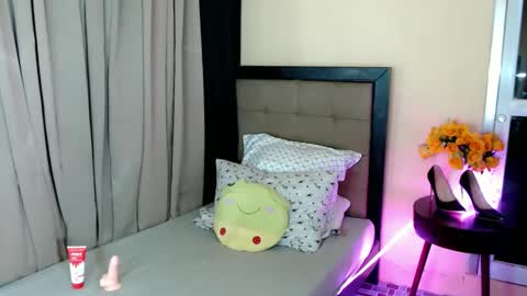 twinny pie online show from 12/05/24, 09:28