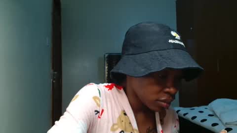 Snapshot of miss_kiarrafit chatting on 12/10/24, 08:16 Miss Kiarrafit online show from 12/10/24, 08:16