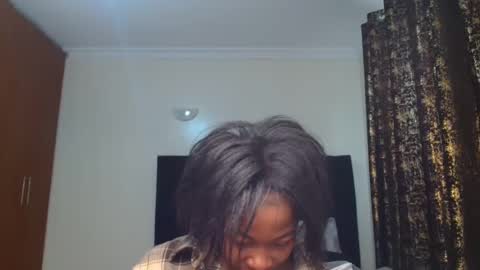 Snapshot of miss_kiarrafit chatting on 01/15/25, 01:09 Miss Kiarrafit online show from 01/15/25, 01:09
