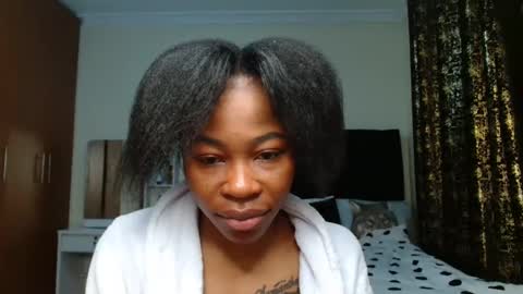 Snapshot of miss_kiarrafit chatting on 01/20/25, 01:39 Miss Kiarrafit online show from 01/20/25, 01:39