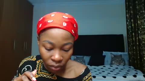 Snapshot of miss_kiarrafit chatting on 01/27/25, 04:43 Miss Kiarrafit online show from 01/27/25, 04:43