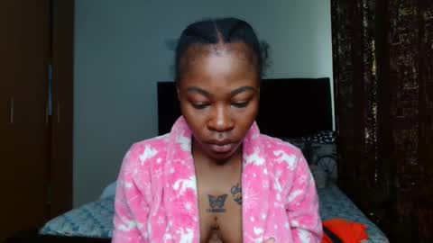 Snapshot of miss_kiarrafit chatting on 03/09/25, 06:39 Miss Kiarrafit online show from 03/09/25, 06:39