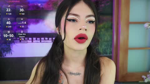 Snapshot of miss_lucyla chatting on 02/04/25, 11:05 miss_lucyla online show from 02/04/25, 11:05